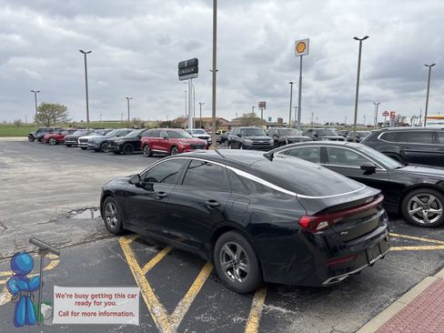 Used 2022 Kia K5 LXS image 3