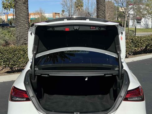 Used 2021 Mercedes-Benz E 350 Sedan image 66