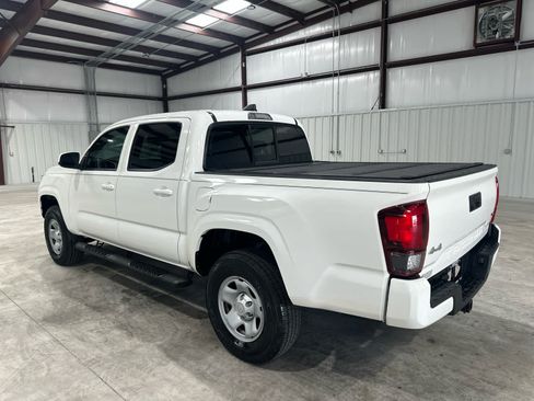 Used 2023 Toyota Tacoma SR AWD/4WD image 3