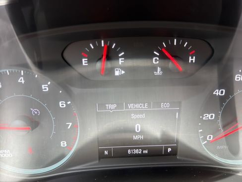 Used 2024 Chevrolet Malibu LT FWD image 14