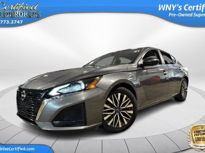 Used 2024 Nissan Altima 2.5 SV