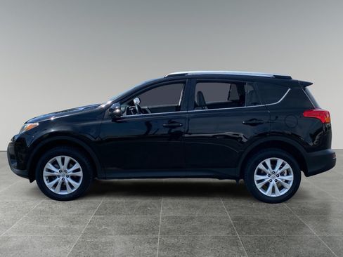Used 2014 Toyota RAV4 Limited w/ Technology Package FWD image 2