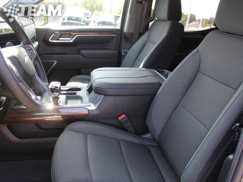 New 2026 Chevrolet Silverado 1500 LT image 11