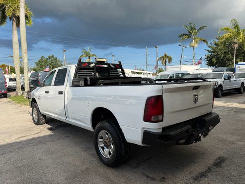 Used 2017 RAM 3500 Tradesman w/ Chrome Appearance Group AWD/4WD image 3