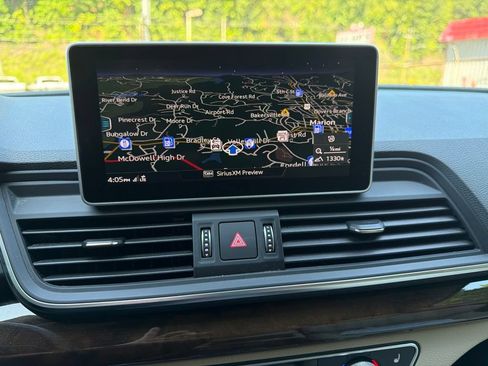 Used 2020 Audi Q5 2.0T Premium Plus AWD/4WD image 19