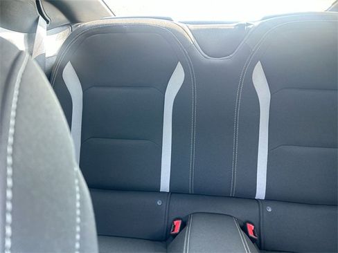 Used 2021 Chevrolet Camaro LT w/ RS Package image 26