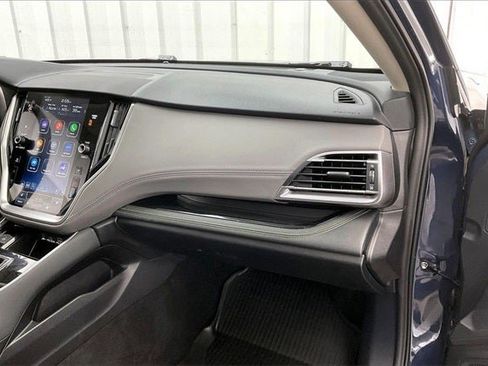 Used 2024 Subaru Outback Onyx Edition image 18