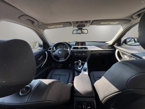 Used 2015 BMW 320i Sedan RWD image 14