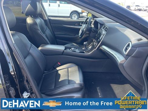 Used 2023 Nissan Maxima SL FWD image 28