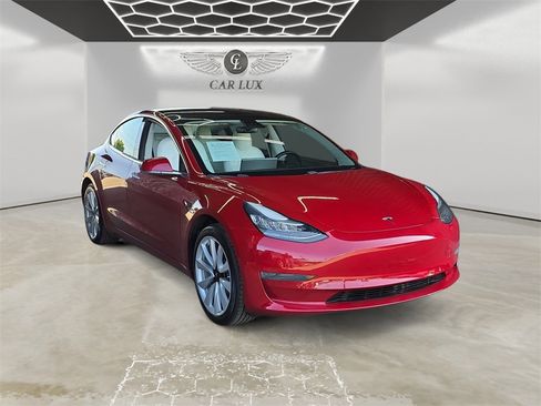 Used 2019 Tesla Model 3 Standard Range Plus image 7