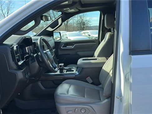 Used 2022 Chevrolet Silverado 1500 RST w/ RST All Star Premium Package image 9