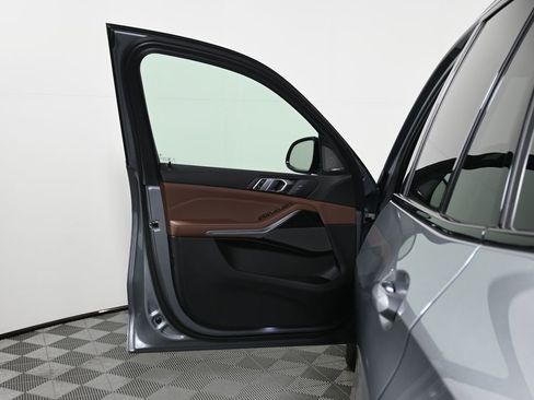 New 2026 BMW X5 xDrive40i w/ M Sport Package image 27