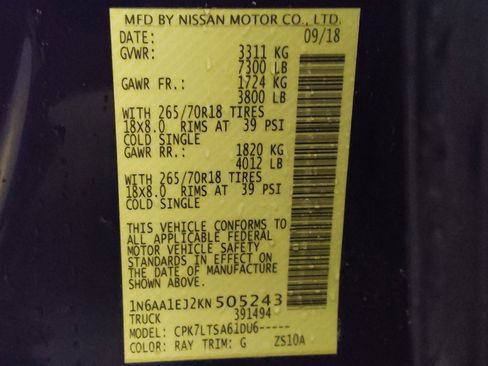 Used 2019 Nissan Titan SV image 33