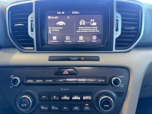 Used 2017 Kia Sportage EX w/ EX Premium Package image 18