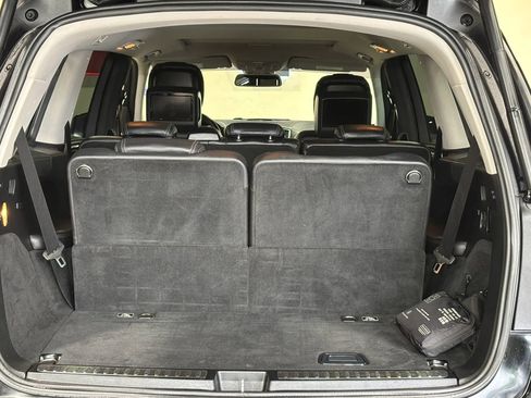 Used 2015 Mercedes-Benz GL 550 4MATIC image 10