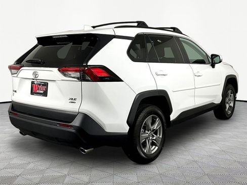 Used 2024 Toyota RAV4 XLE AWD/4WD image 6