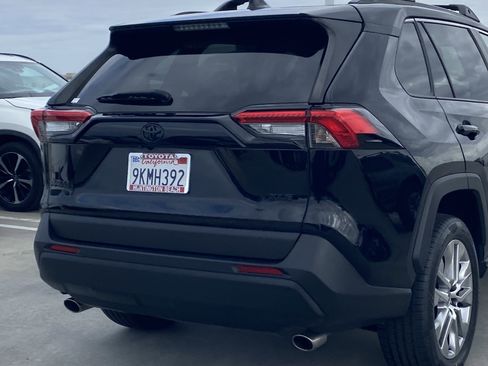 Certified 2024 Toyota RAV4 XLE Premium FWD image 4