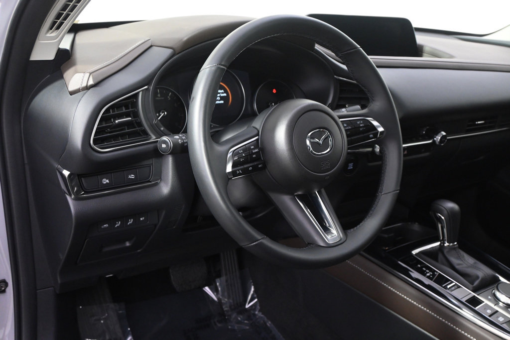 Used 2025 MAZDA CX-30 AWD 2.5 S w/ Premium Package image 12