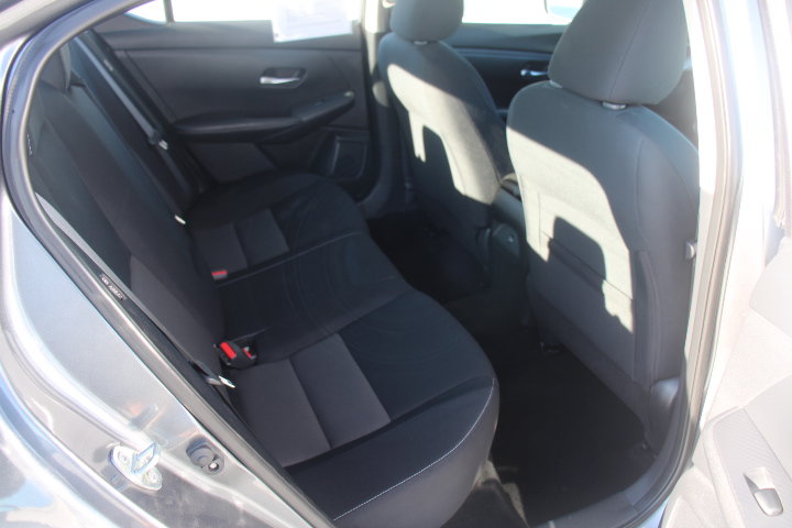 Used 2021 Nissan Sentra SV FWD image 16
