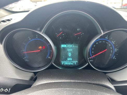 Used 2015 Chevrolet Cruze LT FWD image 11