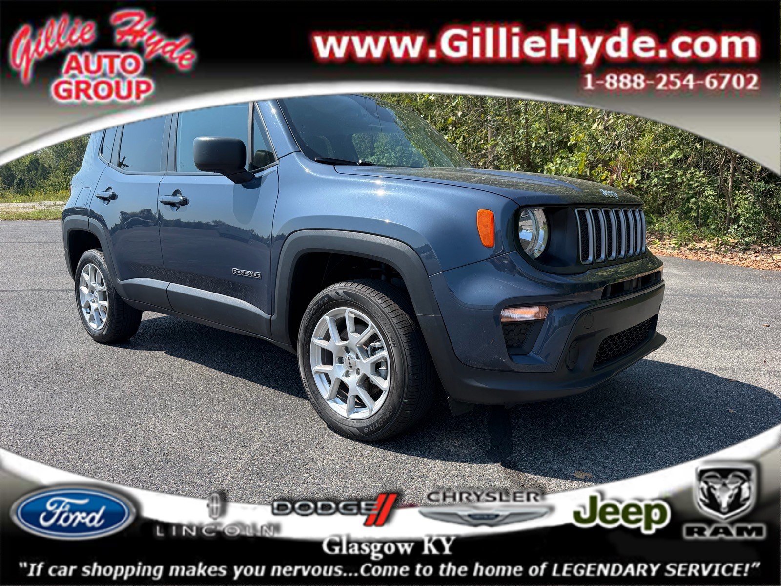 Used 2023 Jeep Renegade Latitude AWD/4WD image 1