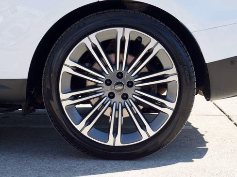 Used 2024 Land Rover Range Rover Sport SE image 46