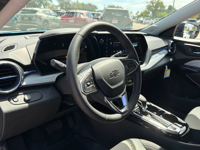 New 2026 Chevrolet Trax LT w/ Midnight Edition FWD image 23