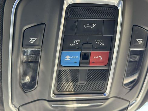 Used 2024 Jeep Grand Cherokee L Laredo AWD/4WD image 33