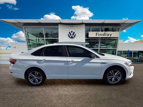 Used 2019 Volkswagen Jetta R-Line w/ R-Line Cold Weather Package FWD image 7
