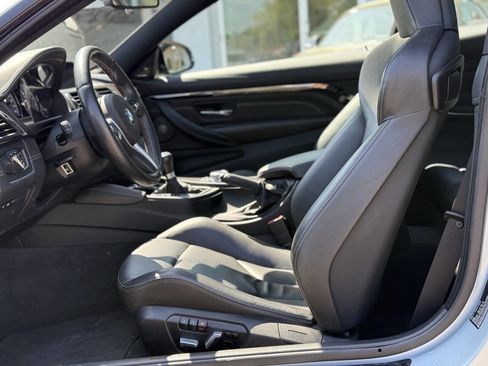 Used 2016 BMW M4 Coupe image 10