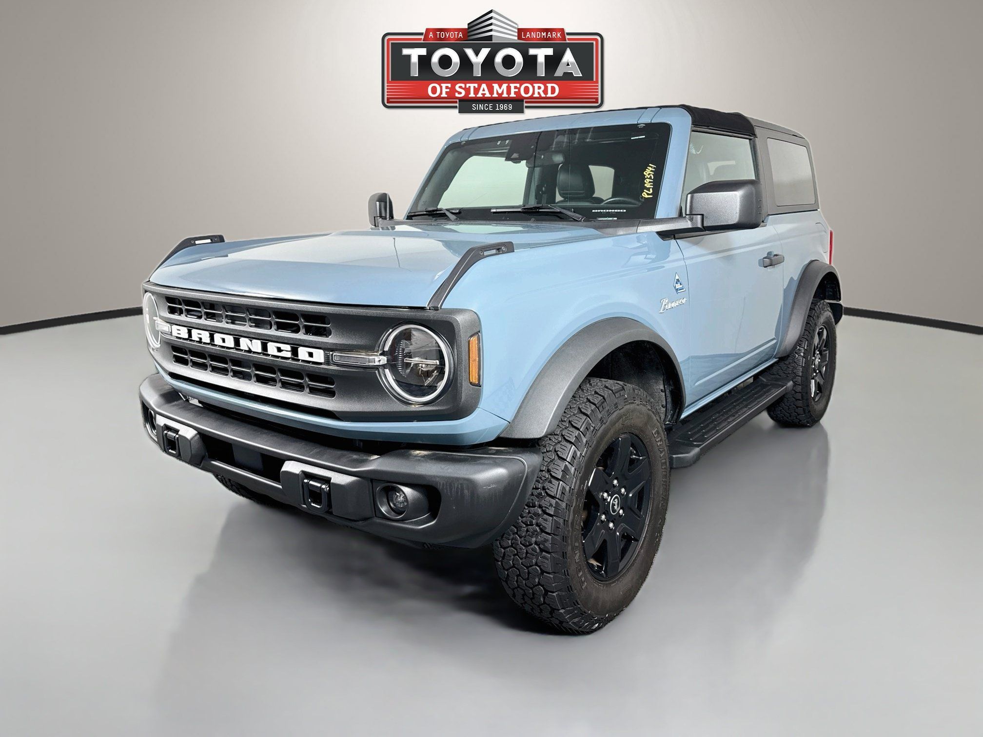 Used 2023 Ford Bronco Black Diamond AWD/4WD image 3