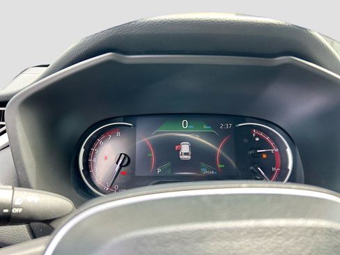Used 2024 Toyota RAV4 XLE Premium FWD image 39