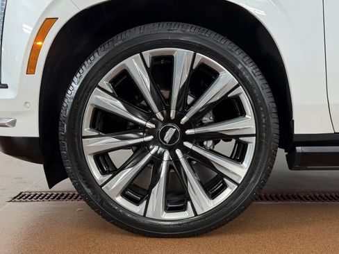 Used 2025 Cadillac Escalade Premium Luxury w/ Touring Package AWD/4WD image 8