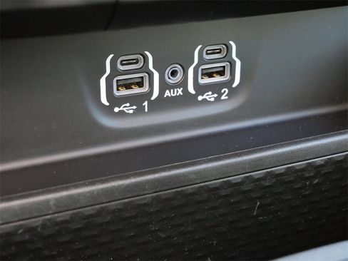 Used 2022 RAM 1500 Laramie image 23