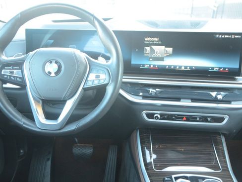 Used 2025 BMW X5 xDrive40i image 18