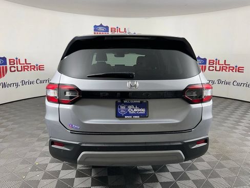 Used 2024 Honda Pilot EX-L image 4