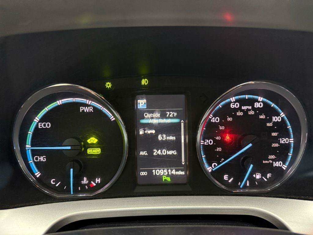 Used 2017 Toyota RAV4 Limited AWD/4WD image 16