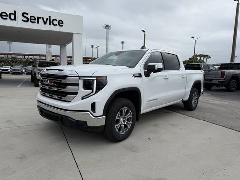 New 2026 GMC Sierra 1500 SLE w/ X31 Off-Road Package AWD/4WD image 7