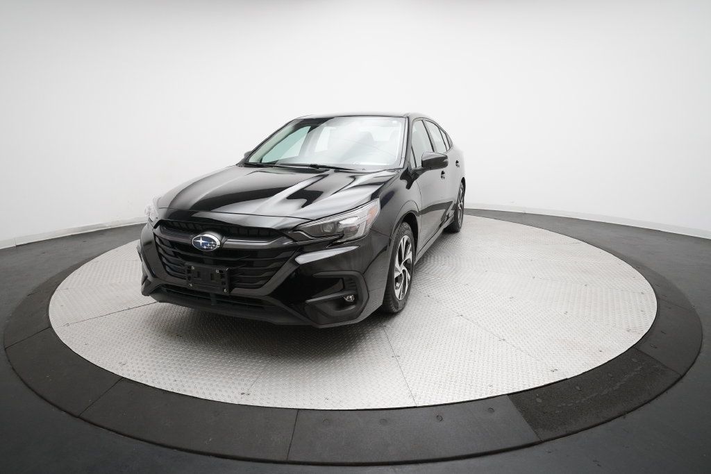 Used 2025 Subaru Legacy Premium w/ Popular Package #1A AWD/4WD image 12