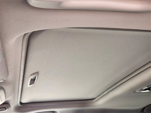 Certified 2025 Subaru Crosstrek 2.5i Limited w/ Crosstrek Mirror Package image 27