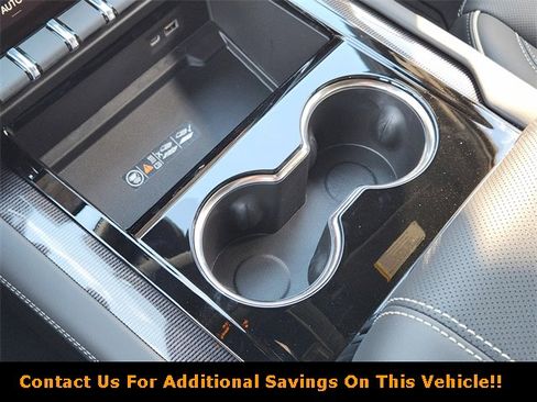 New 2026 GMC Yukon XL Elevation w/ LPO, Floor Liner Package image 15