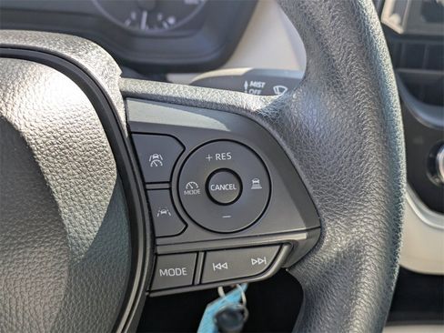 Used 2024 Toyota Corolla LE image 25