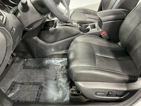 Used 2020 Nissan Rogue SL FWD image 14