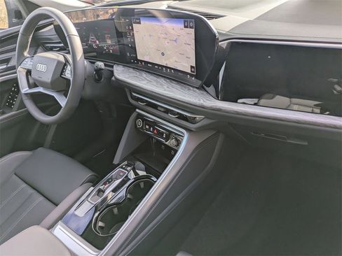 New 2025 Audi Q5 2.0T Premium Plus image 36