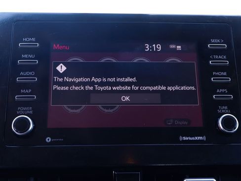 Used 2021 Toyota Camry LE image 32