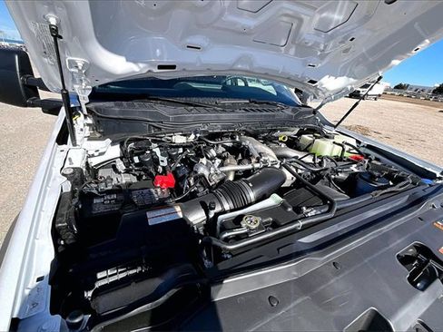 New 2026 Ford F450 XL w/ XL Chrome Package image 9