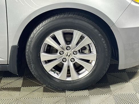 Used 2016 Honda Odyssey SE image 21