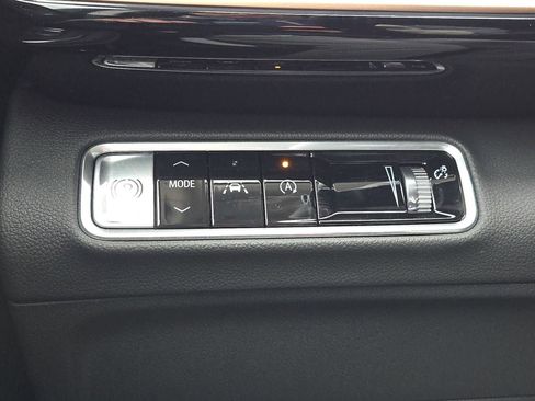 New 2025 Buick Envision Sport Touring image 53