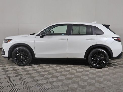 Used 2023 Honda HR-V Sport image 16
