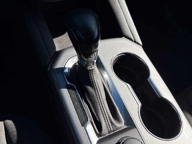 Used 2019 Chevrolet Blazer LT FWD image 33